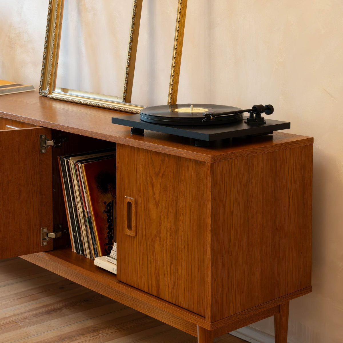 Les détails comptent : décorations et accessoires vintage – Pastform Furniture