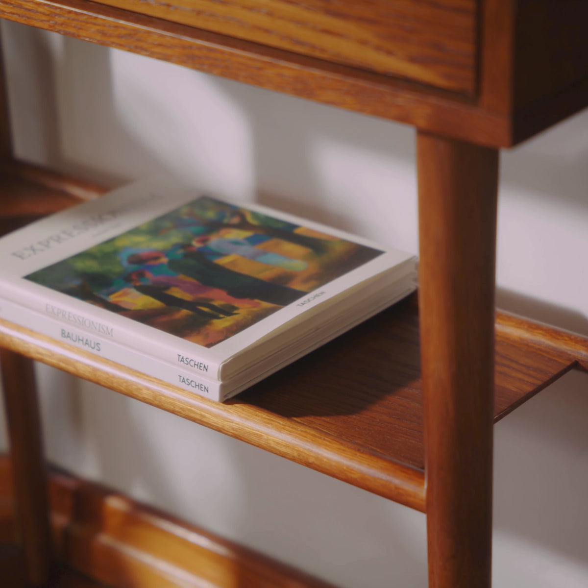 Load video: VINTAGE Console Table